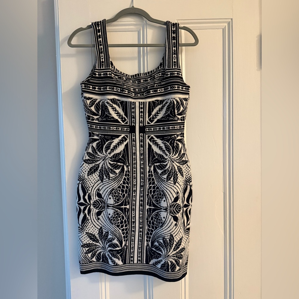 Farm Rio Off-White Elegance Scarf Knit Mini Dress - Picture 3 of 7